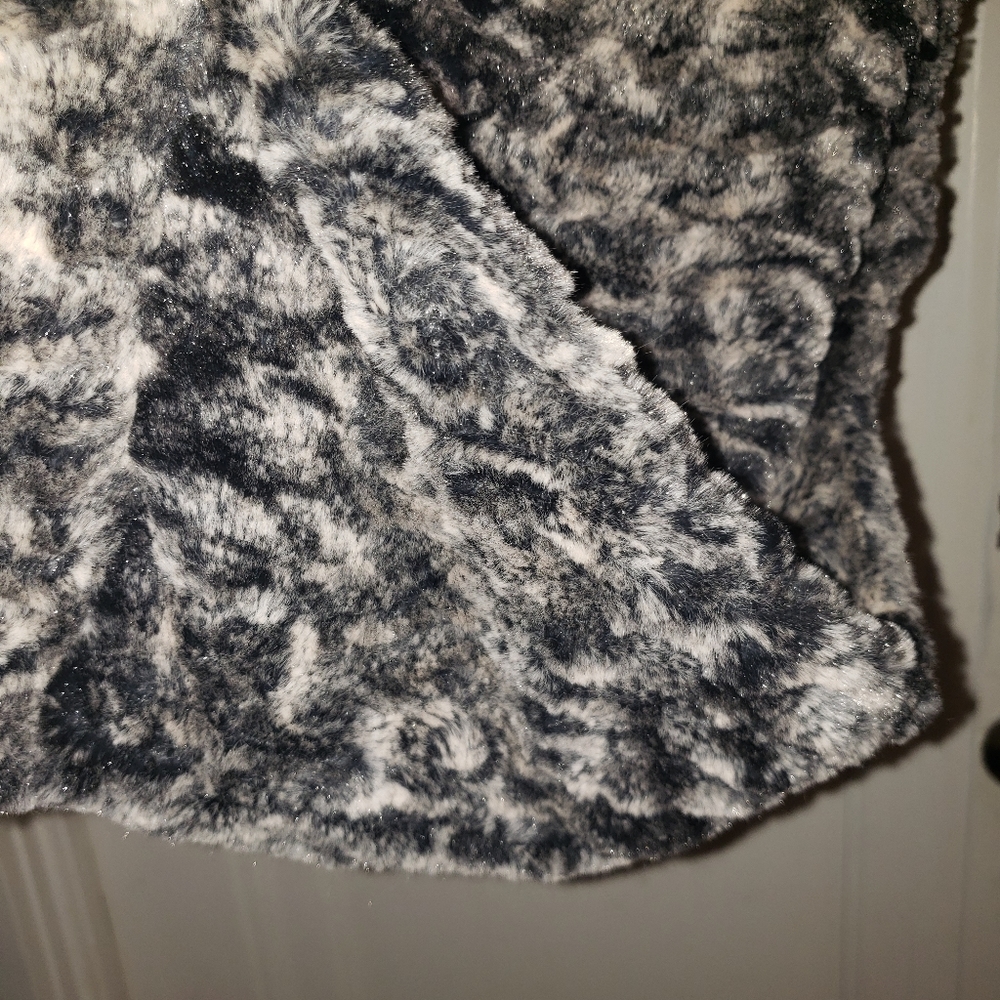 Jacket - Picture 2 of 3